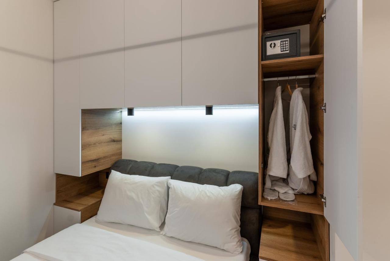 Silver Luxury Suites Belgrado Exterior foto