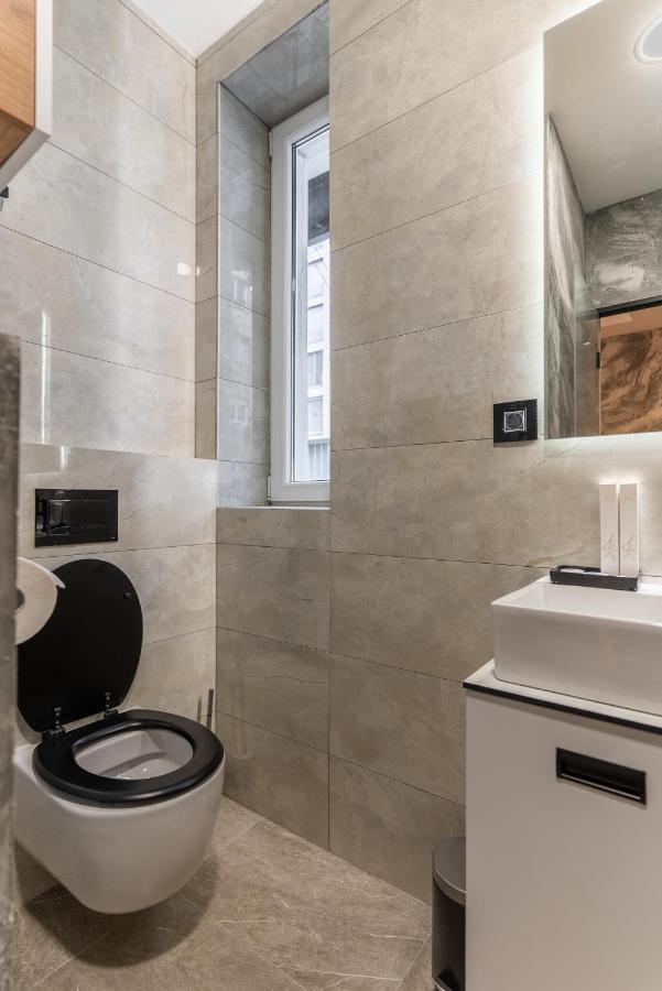 Silver Luxury Suites Belgrado Exterior foto