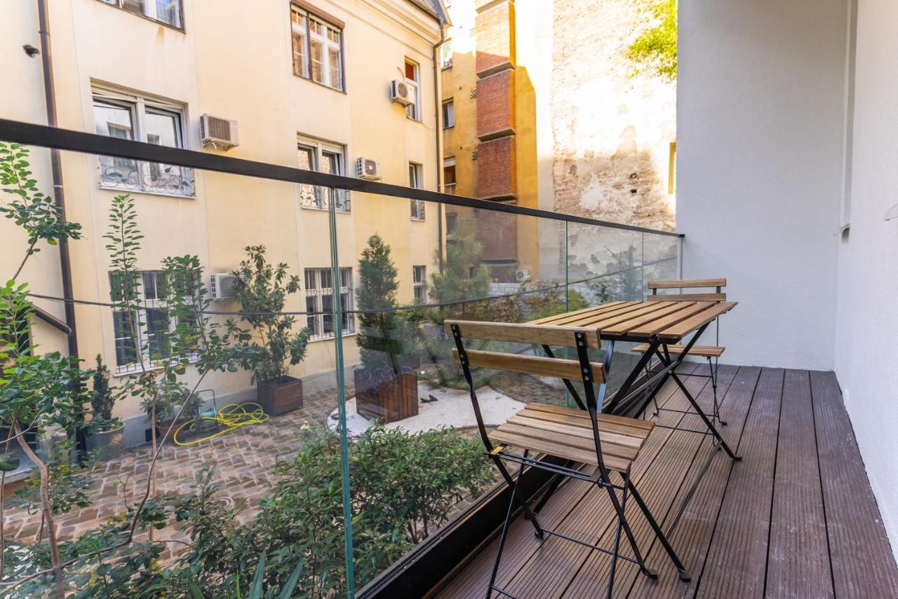 Silver Luxury Suites Belgrado Exterior foto
